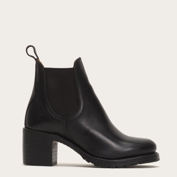 Frye Sabrina Chelsea Retro Black Leather Classic Casual Heeled Moto Ankle Boot - Picture 4 of 16